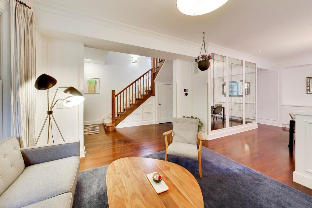 2010 W Bradley Place - Photo 6