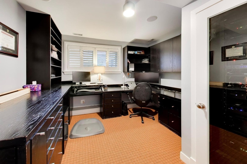 2010 W Bradley Place - Photo 46
