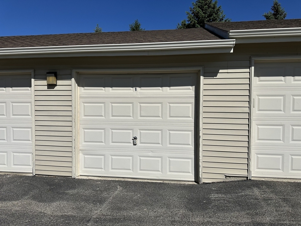 1545 W Crystal Rock Court - Photo 17