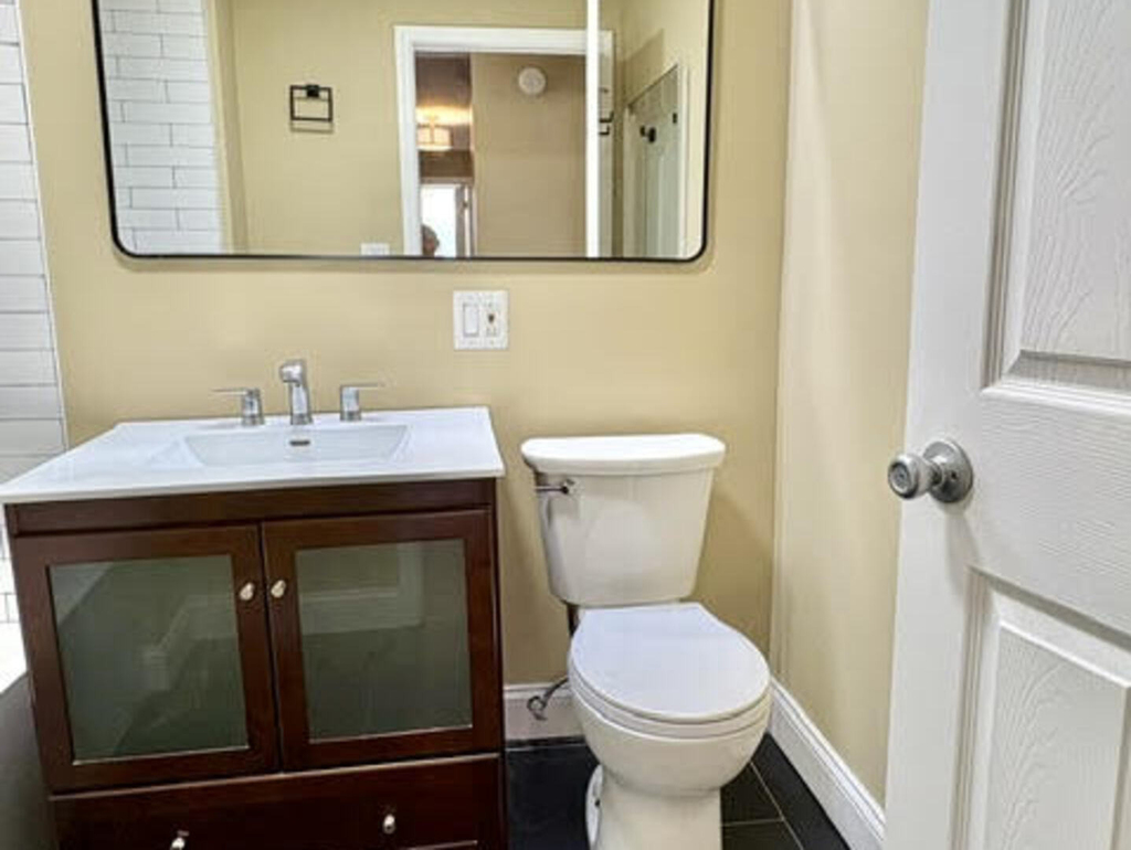 1360 N Sandburg Terrace - Photo 19
