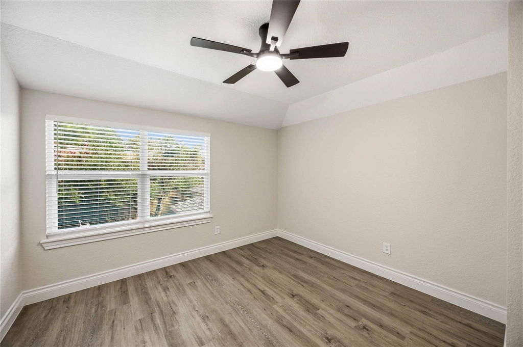 5702 Old Lodge Drive - Photo 21