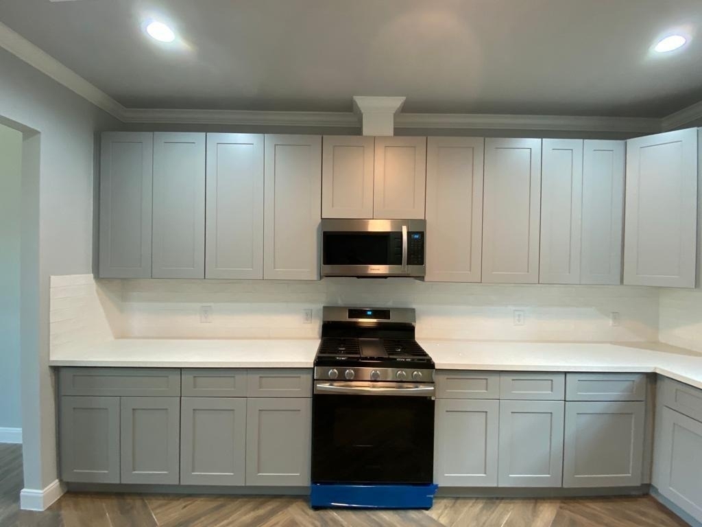 7655 Ameswood Road - Photo 5