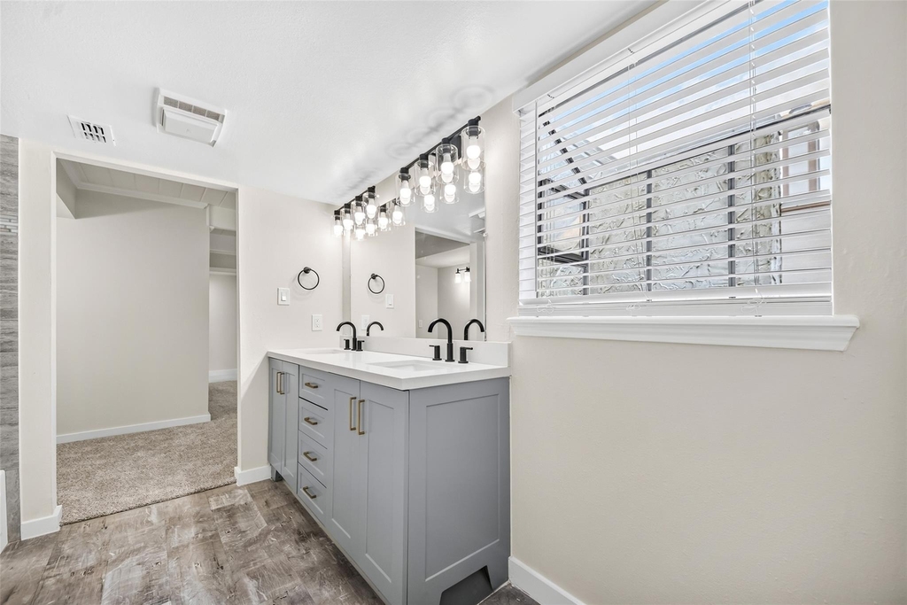 5328 Brownway Street - Photo 18