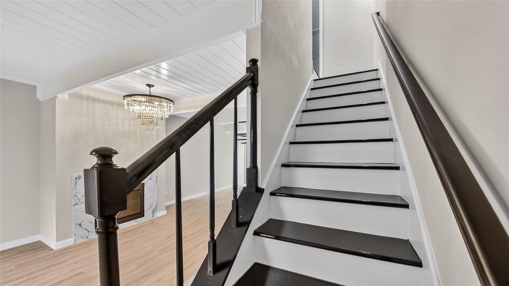 5328 Brownway Street - Photo 12