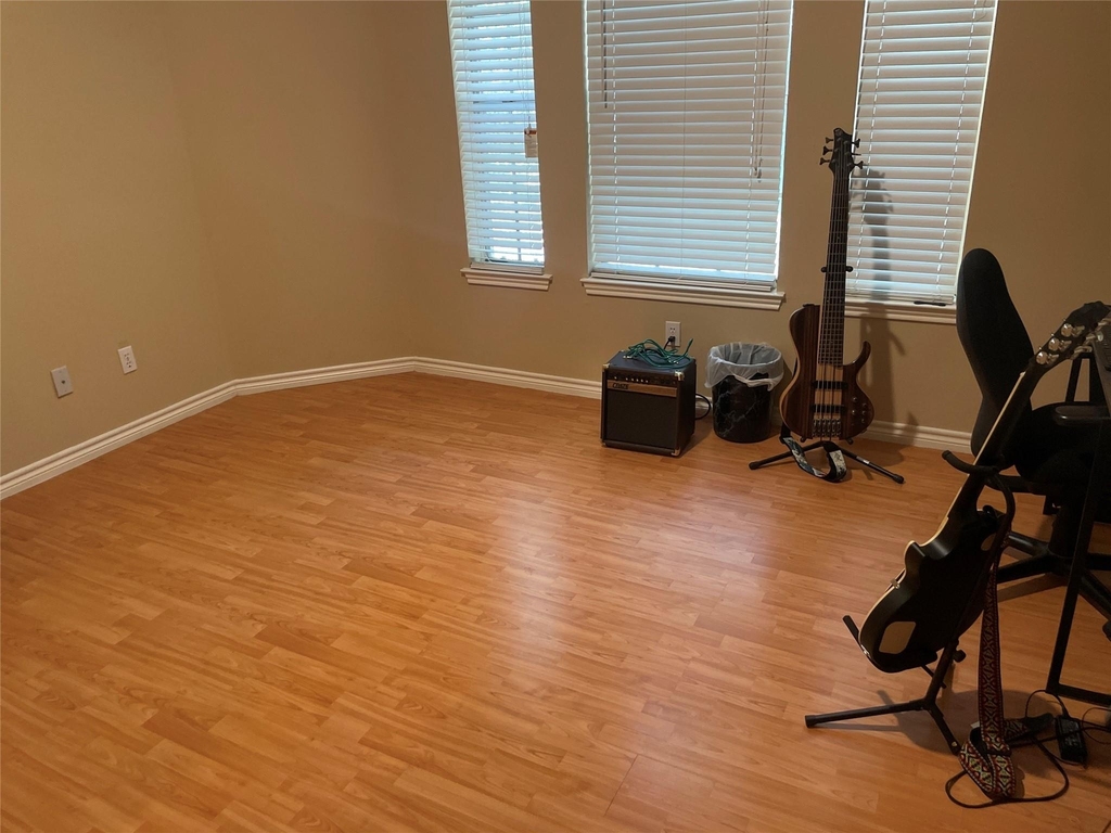 21219 Flat Creek Lane - Photo 5