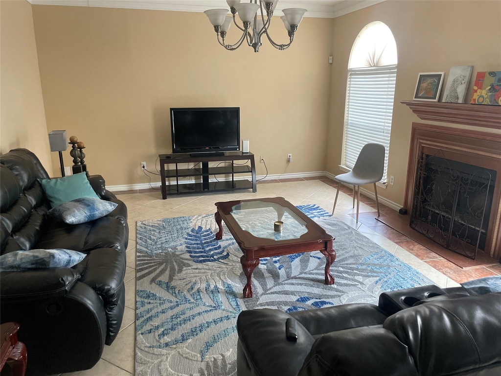 21219 Flat Creek Lane - Photo 4