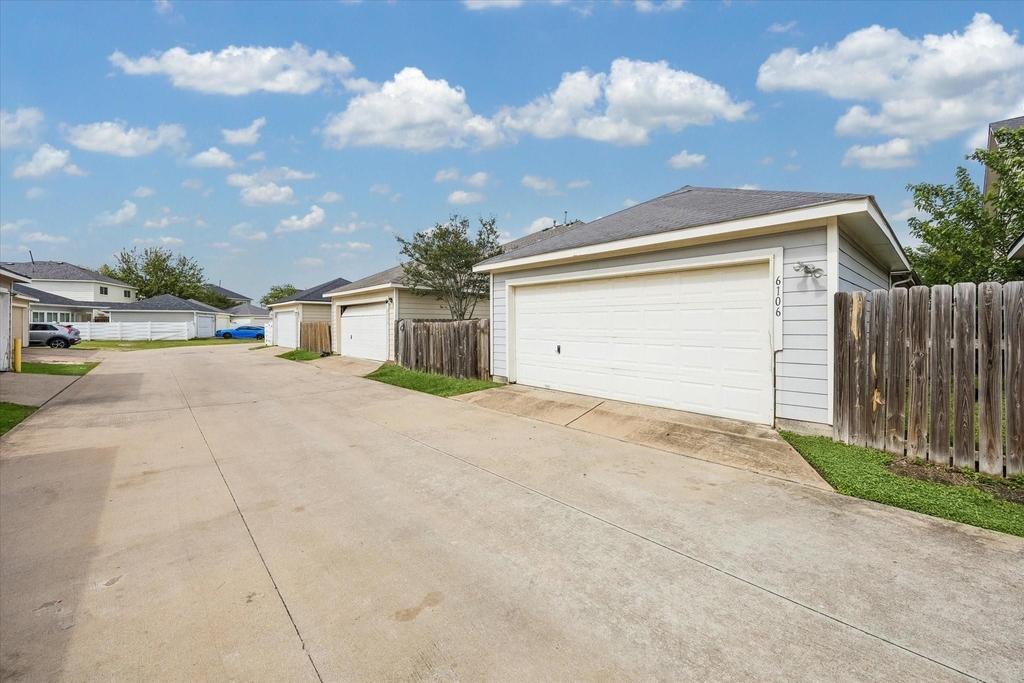 6106 Settlers Lake Circle E - Photo 23