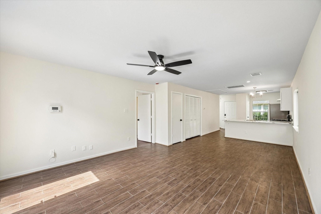 6106 Settlers Lake Circle E - Photo 8