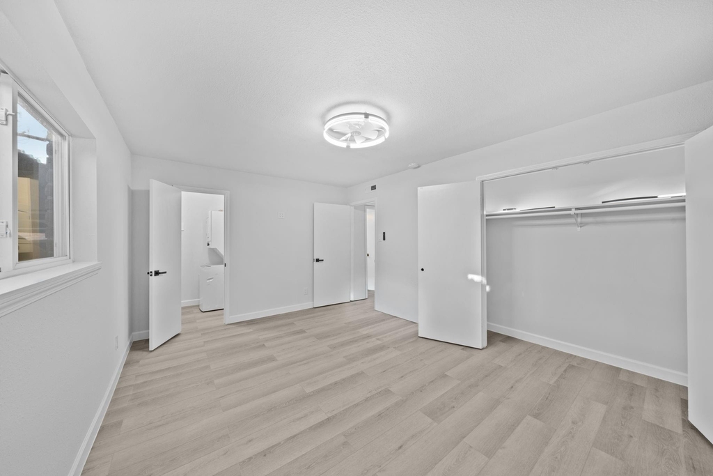 14333 Memorial Drive - Photo 10
