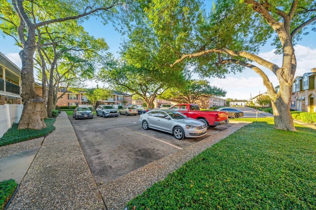 14333 Memorial Drive - Photo 15