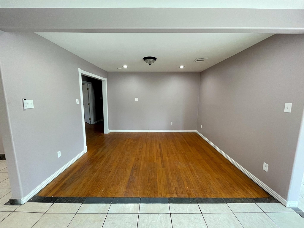 7230 Sims Drive - Photo 4