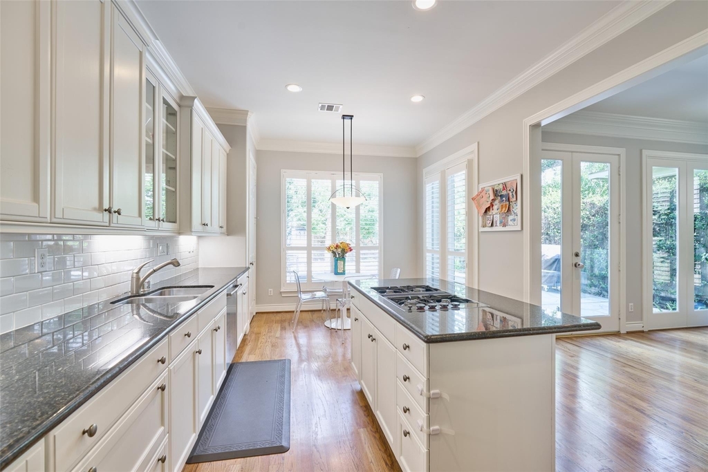 4028 Gramercy Street - Photo 17