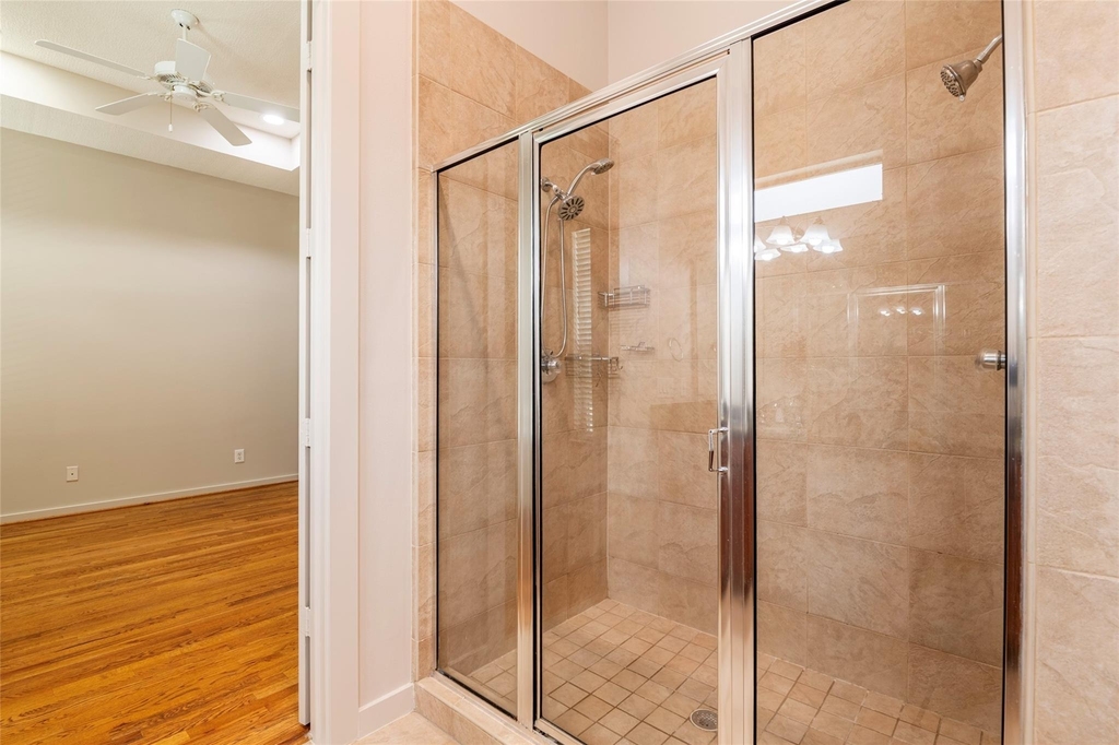4040 Center Street - Photo 15