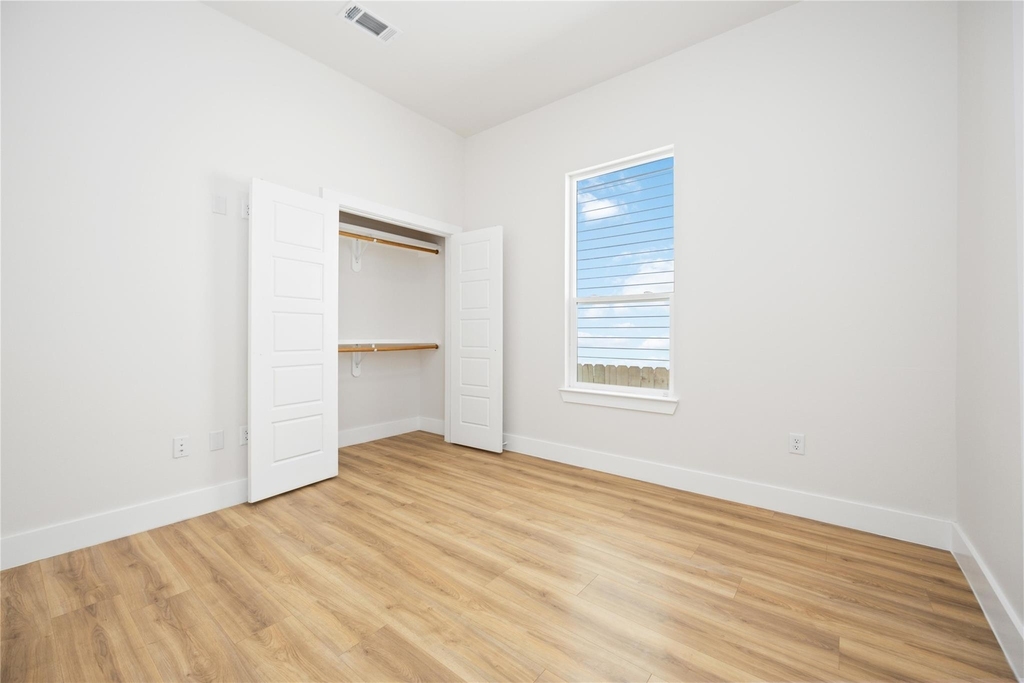 7614 Avenue L - Photo 17