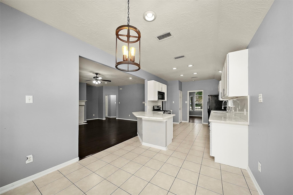 10 S Willow Point Circle - Photo 12