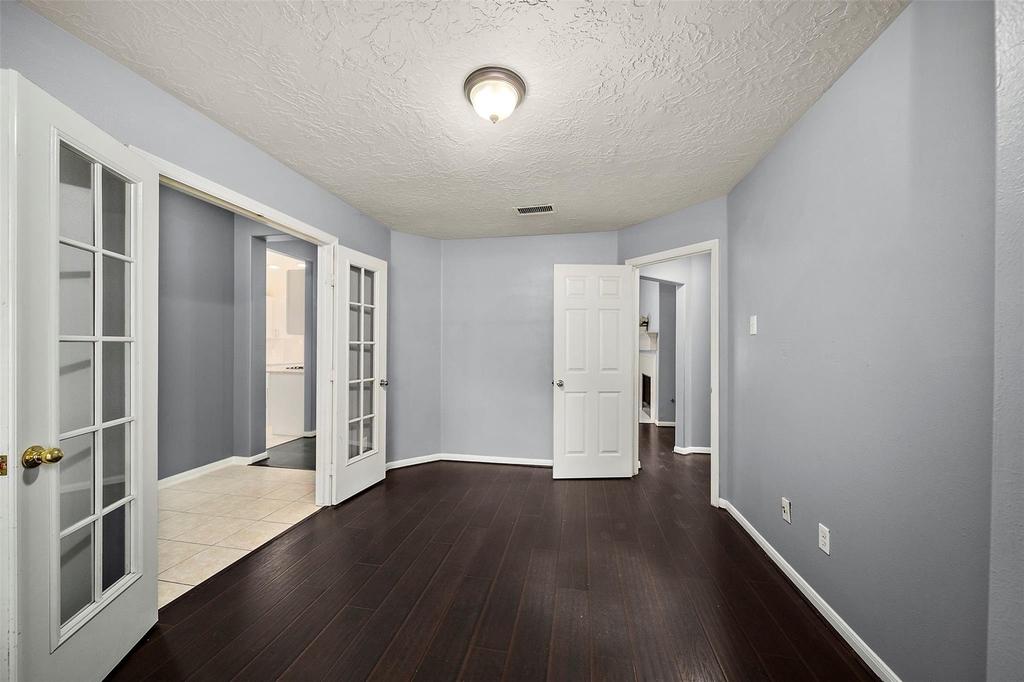10 S Willow Point Circle - Photo 2