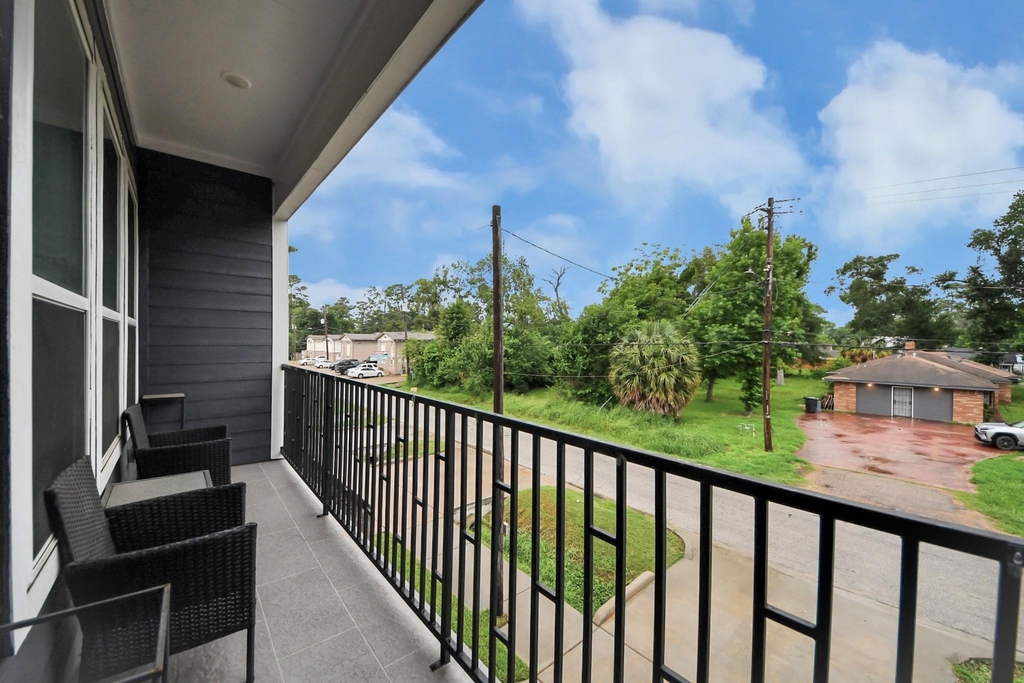 901 Lehman Street - Photo 2