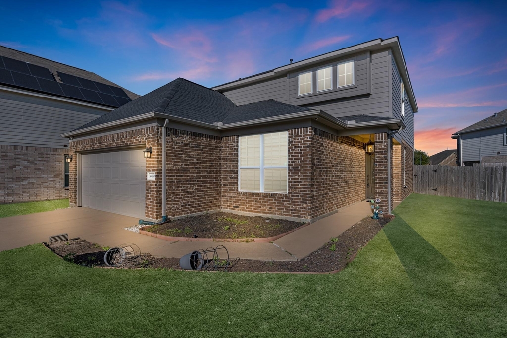 4810 Jarl Court - Photo 0