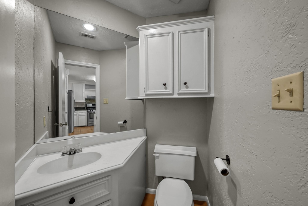 4 Waters Edge Street - Photo 14