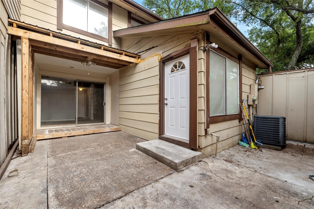 12528 Wellington Park Drive - Photo 21