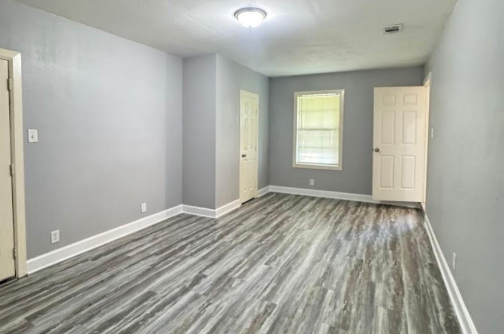 1819 Lincoln Drive - Photo 4