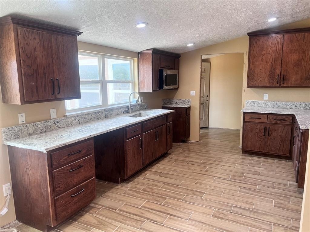 9115 Puritan Way - Photo 4
