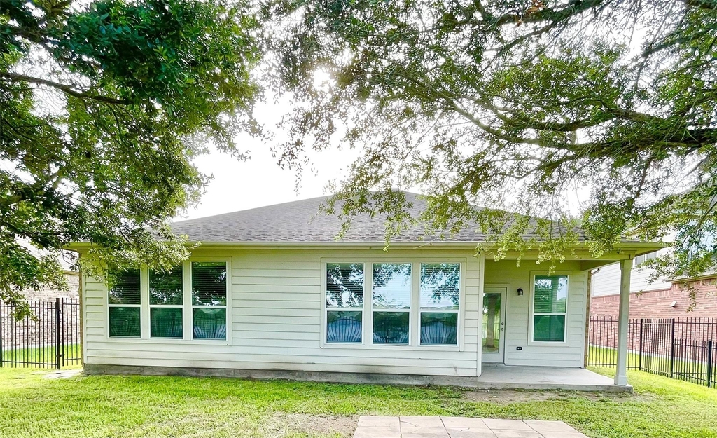 714 Honeysuckle Vine Drive - Photo 13