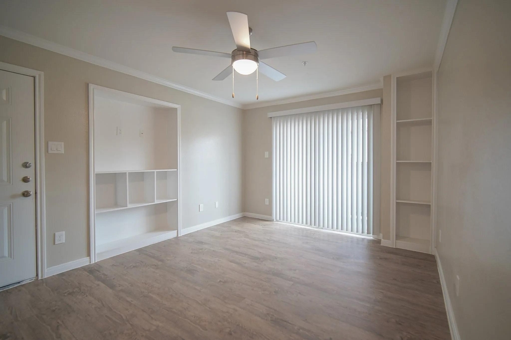 8455 Will Clayton Parkway - Photo 15