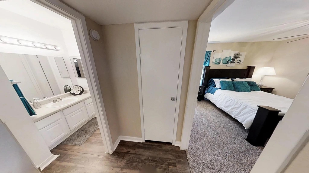 8455 Will Clayton Parkway - Photo 2
