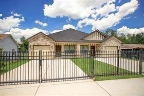 3621 Fuqua Street - Photo 1