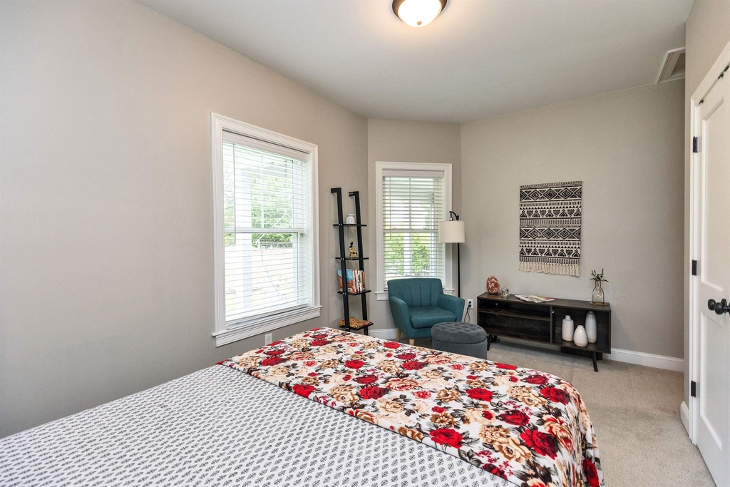 297 Merritt Nyberg - Photo 45