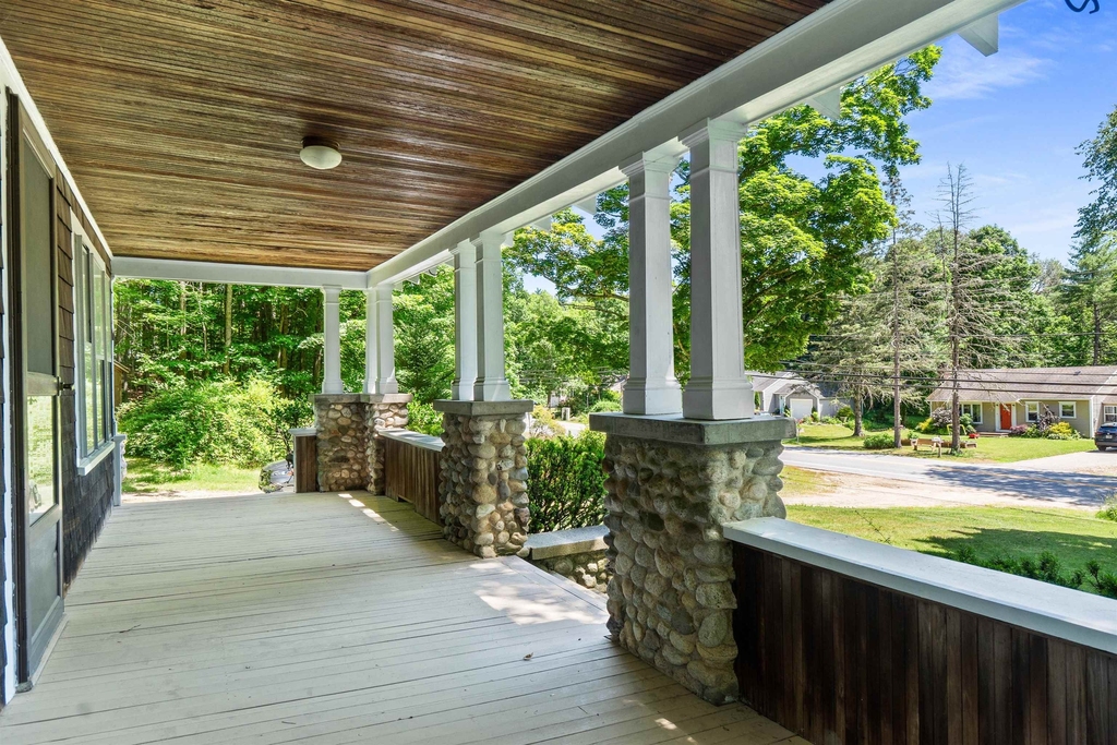 15 Sherburne - Photo 4