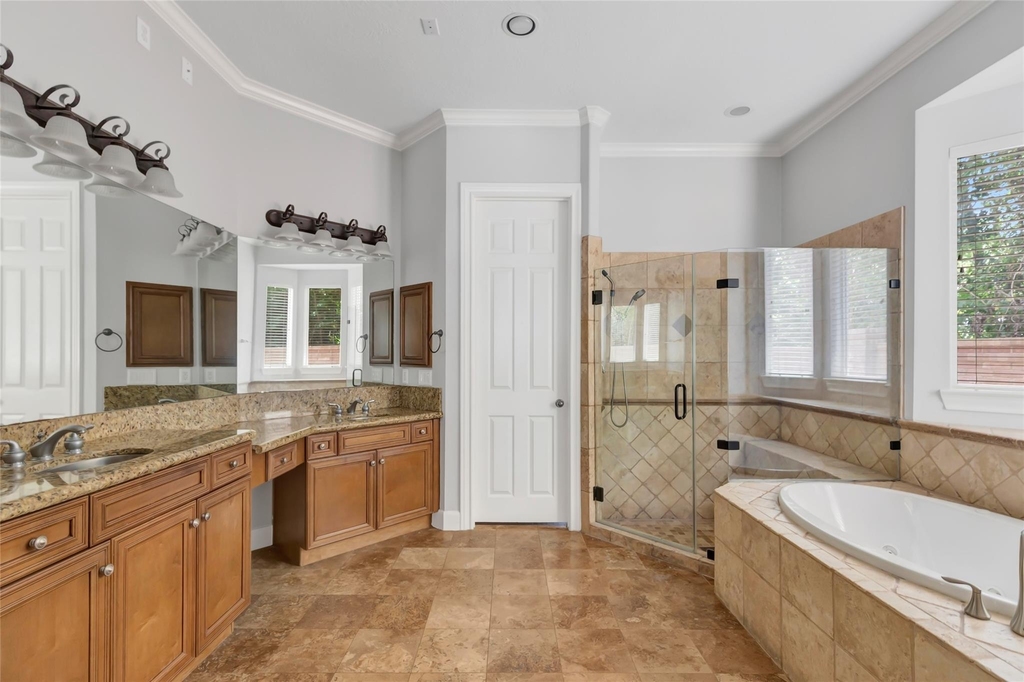 14115 Norhill Pointe Drive - Photo 29