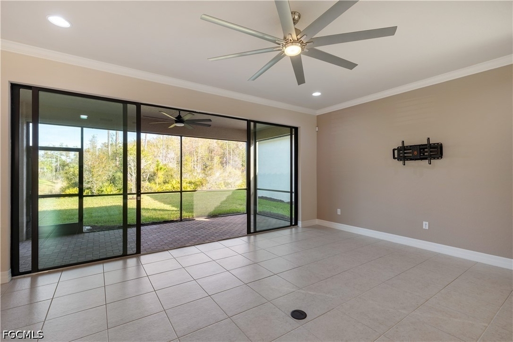 10026 Windy Pointe Court - Photo 10