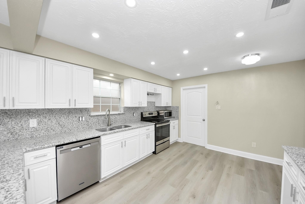 5035 E Pagewick Drive - Photo 15