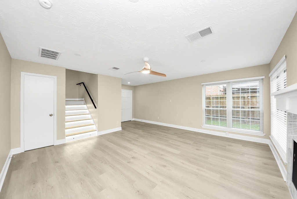 5035 E Pagewick Drive - Photo 9