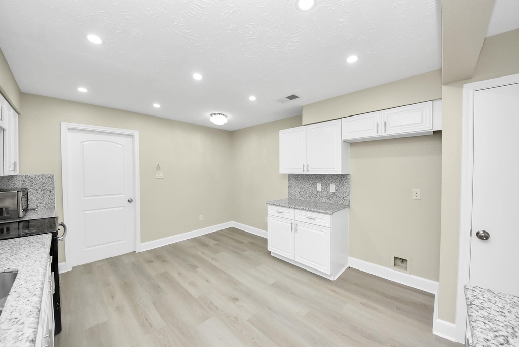 5035 E Pagewick Drive - Photo 13