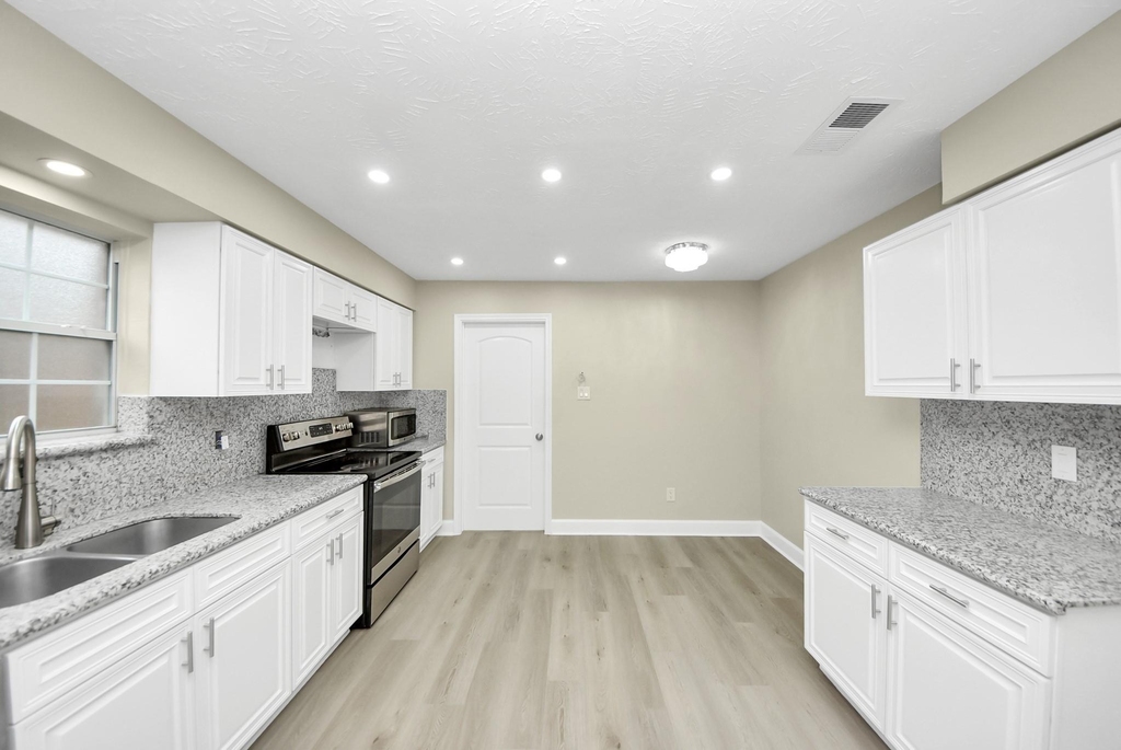 5035 E Pagewick Drive - Photo 14