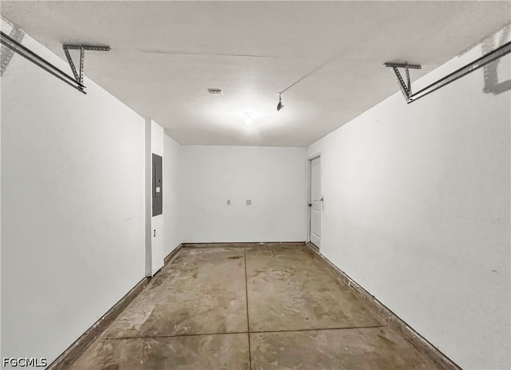 9177 Aegean Circle - Photo 36