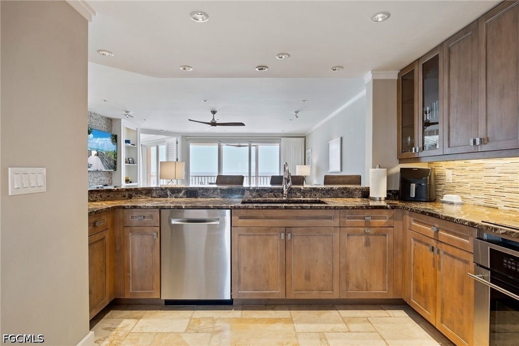 265 Barefoot Beach Boulevard - Photo 4