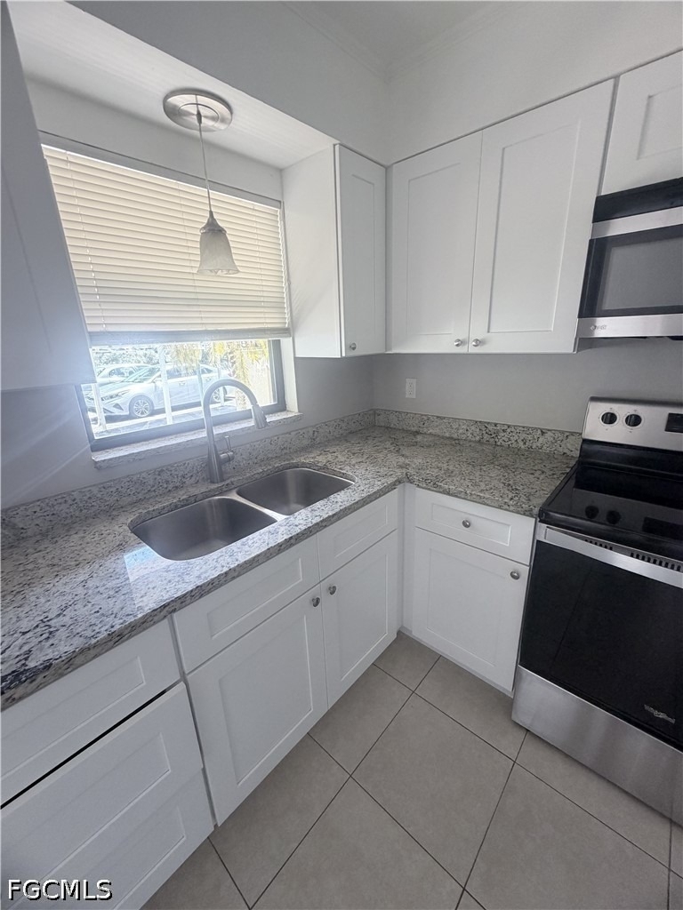 130 Cape Coral Parkway W - Photo 3
