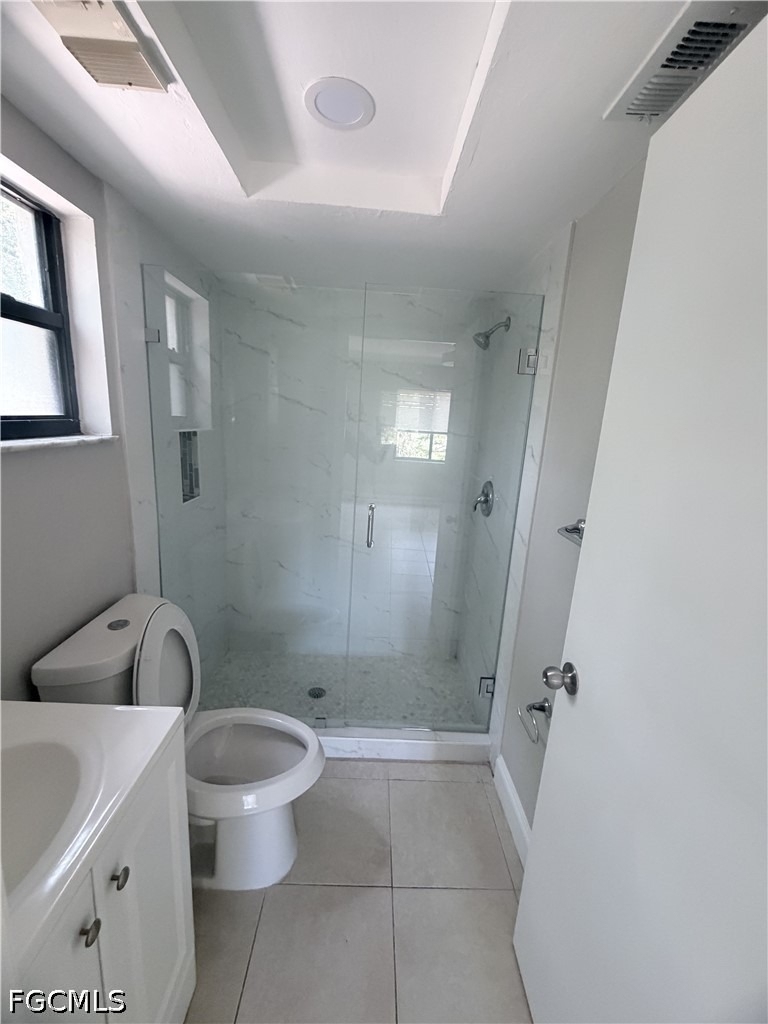 130 Cape Coral Parkway W - Photo 10