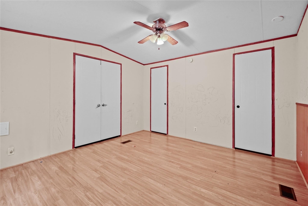 22521 West Road - Photo 23