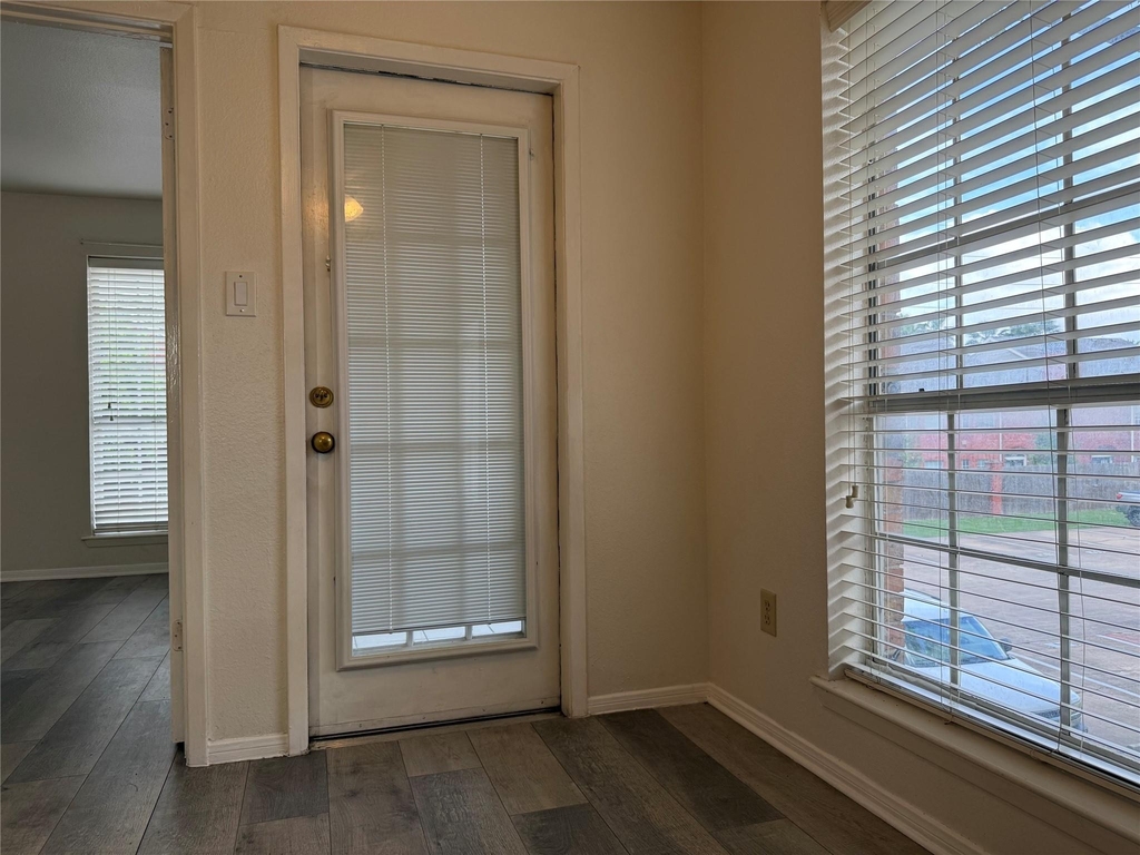 2626 Holly Hall Street - Photo 11
