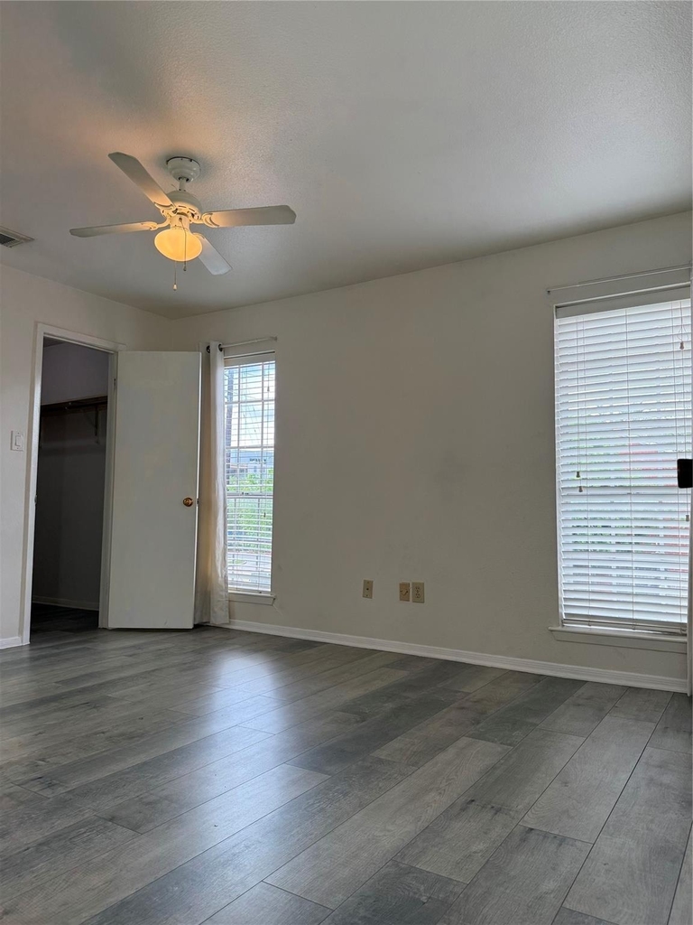 2626 Holly Hall Street - Photo 5