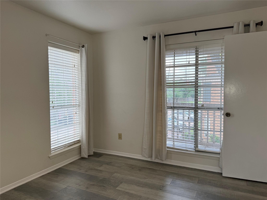 2626 Holly Hall Street - Photo 3