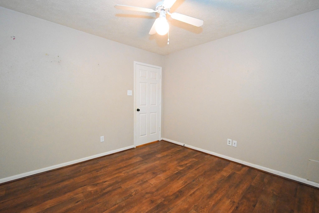 16302 Ash Point Lane - Photo 27