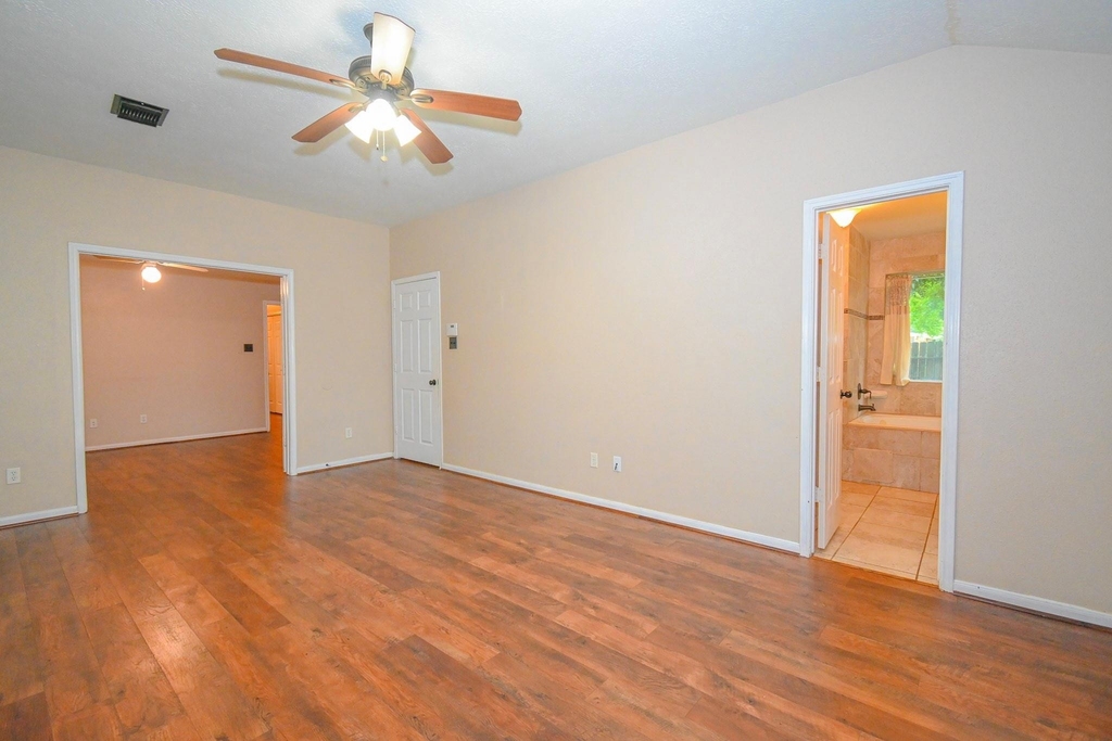 16302 Ash Point Lane - Photo 18