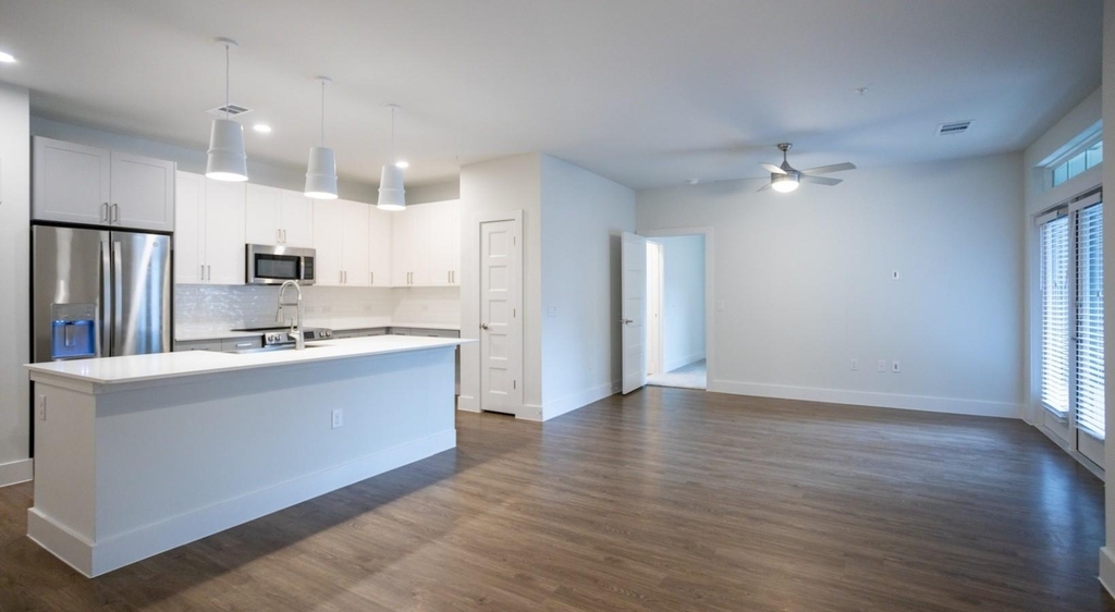 11111 Nexus Avenue - Photo 3