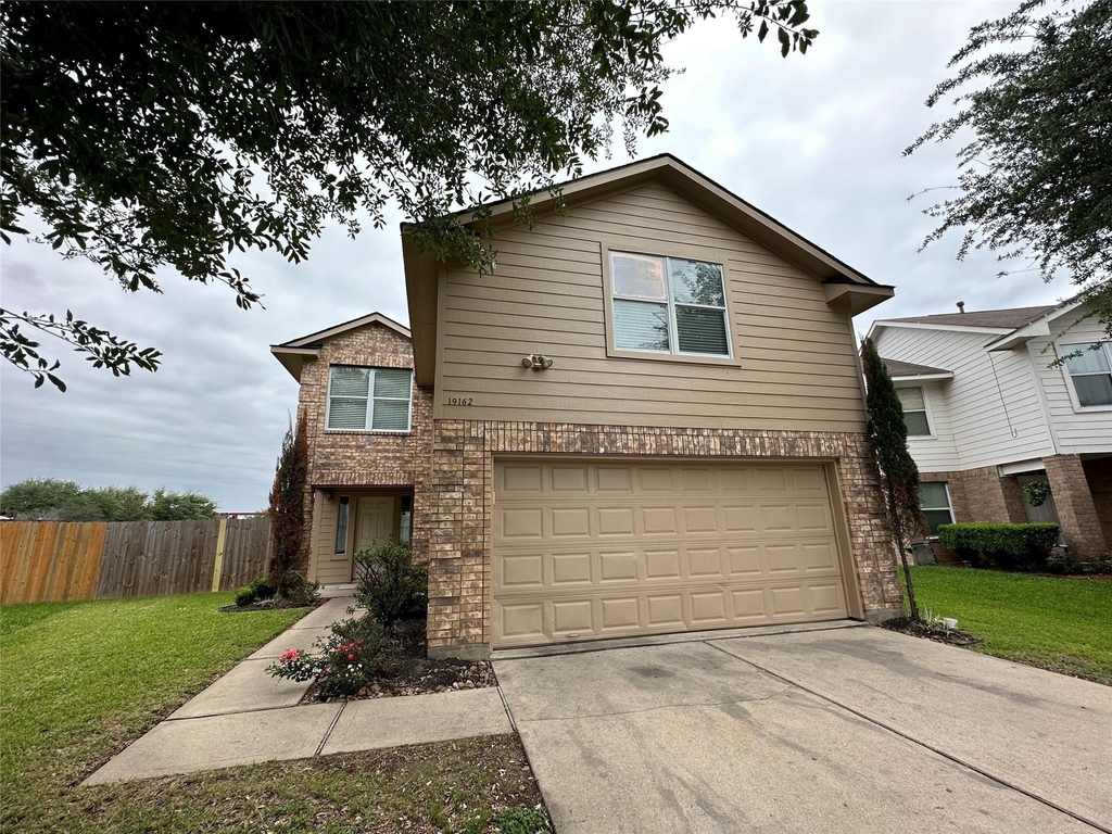 19162 Yellow Thrush Drive - Photo 0
